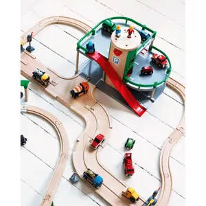 Garaje ferroviario / de carretera Ravensburger image-4