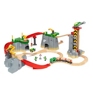Mountains and loads circuit Ravensburger image-0