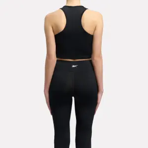 Kort linne för kvinnor Reebok Core image-1