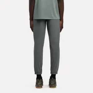 Joggingbyxa Reebok Desmond Slim image-1