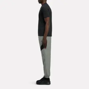 Pantalón Reebok image-2