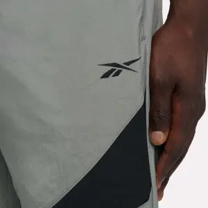 Pantalón Reebok image-3