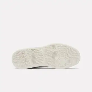 Baskets femme Reebok Court Advance image-4