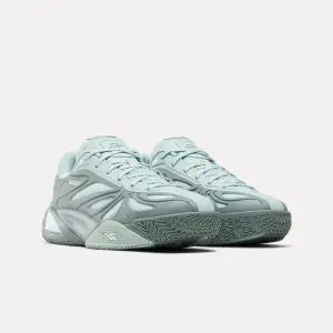 Children's basketball shoes Reebok Angel Reese 1 image-1
