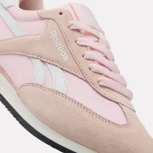 Buty sportowe damskie Reebok World 70 image-5