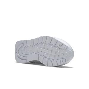 product/r/e/reebok-classics_2232_4_footwear_photography_bottom_view_white_000.jpg