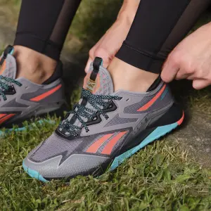 Zapatillas de cross-training para mujer Reebok Nano X2 Adventure image-1