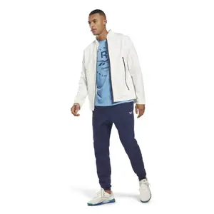 Trøje i grafisk serie Reebok image-3