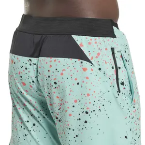 Bodybuilding shorts with full print Reebok image-4