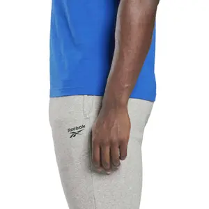 T-shirt gráfica Reebok Series Vector image-5