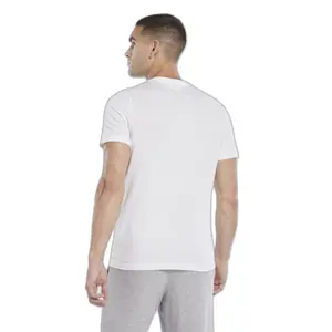 T-shirt Reebok Series Vector image-2