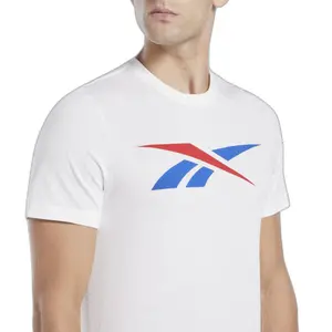 T-shirt Reebok Series Vector image-3