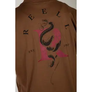 Camiseta Reell Serpent image-4