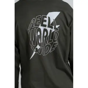 Camiseta de manga larga Reell Globe image-5