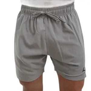 Pantalón corto Reeva Poly image-0