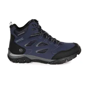 Hiking shoes Regatta Holcombe image-0