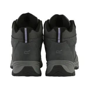 Women's boots Regatta Amble image-3