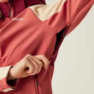 Women's softshell hooded jacket Regatta Desoto X image-4