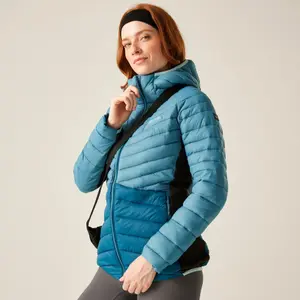 Plumífero con capucha de mujer Regatta Leedre image-4