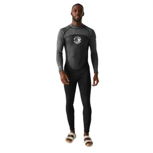 Heldräkt för surfning Regatta