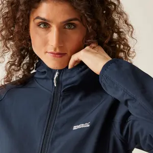 Women's waterproof hooded jacket Regatta Arec III image-6