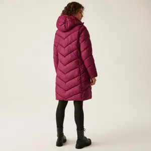 Plumífero acolchado con capucha para mujer Regatta Andia II image-5