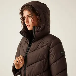 Plumífero acolchado con capucha para mujer Regatta Andia II image-6