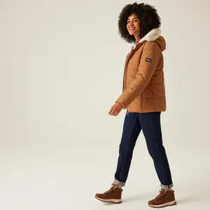 Plumífero acolchado con capucha para mujer Regatta Winnie Baffle image-4