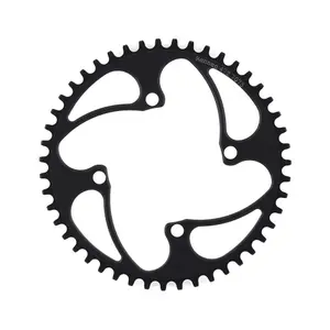 core3390-krone-4-gewindeschrauben-rennen-schwarz