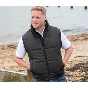 Essential sleeveless down jacket Result image-1
