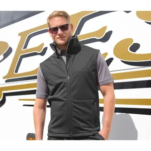 Essential vest Result image-1
