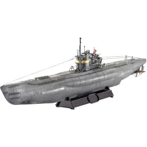 German submarine model Revell VII C/41 image-0