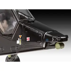 Model figure complete kit Revell James Bond Eurocopter Tiger GoldenEye image-3