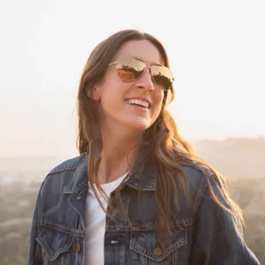 Lunettes de soleil femme Revo Relay image-2