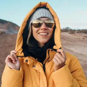 Lunettes de soleil femme Revo Relay image-3