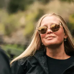 Lunettes de soleil femme Revo Olive image-4