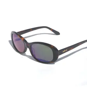 Lunettes de soleil femme Revo Emma image-2