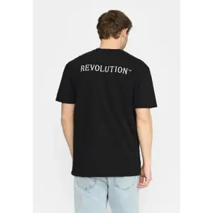 T-Shirt Revolution image-2