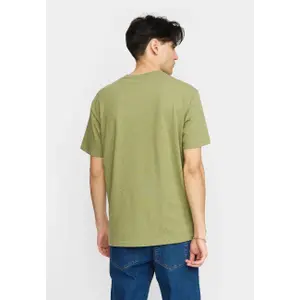 T-Shirt Revolution Application Loose image-1