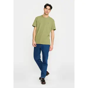 T-Shirt Revolution Application image-1