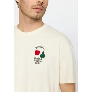 T-Shirt Revolution Printed image-3