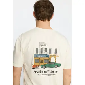 T-Shirt Revolution Printed image-3
