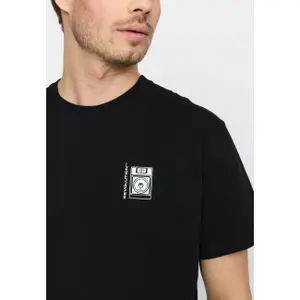 T-Shirt Revolution Application image-4
