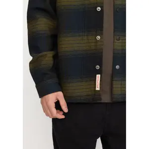 Shirt Revolution image-6