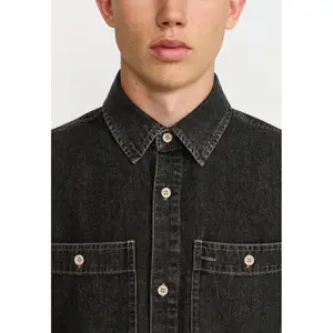 Shirt Revolution image-4
