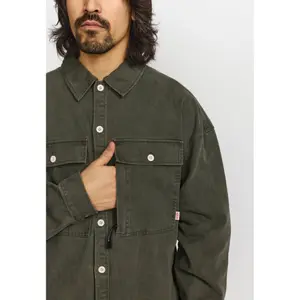 Shirt with pocket Revolution image-6