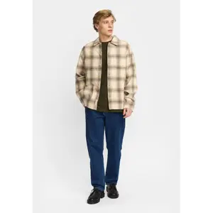 Shirt Revolution image-1