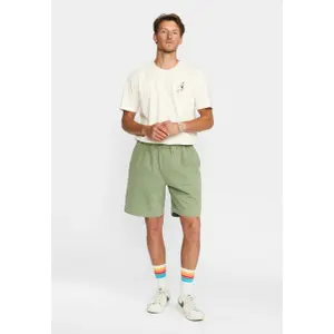 Pantalón corto largo Revolution image-1