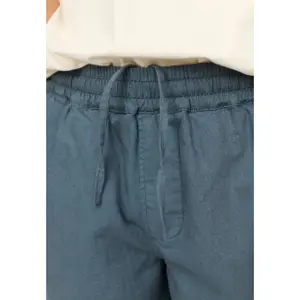 Leinenshorts Revolution image-3