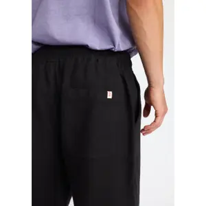 Szorty casualowe Revolution image-4